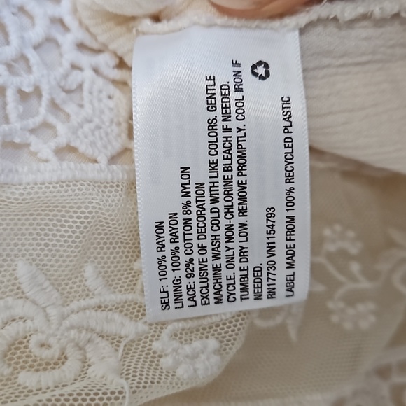 3 for $15 EUC Knox Rose Lace Crochet Racerback Top - Picture 7 of 8